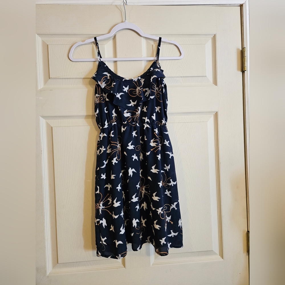 Papaya Navy blue with white doves with gold rope Size S
